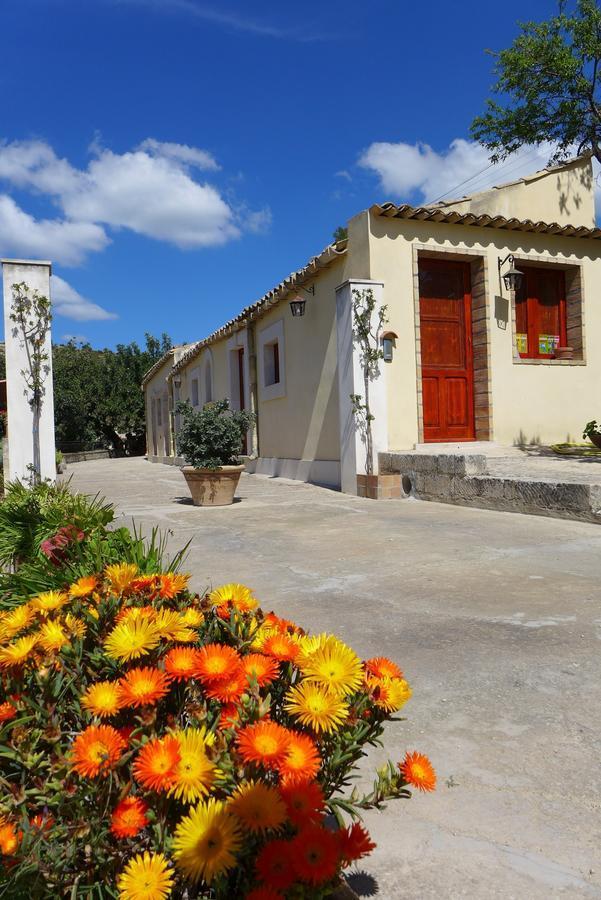 노토 La Suma Sumalia B&B 외부 사진